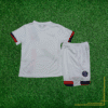 Maillot et short de foot PSG Enfant 2024-25 – Jeune Étoile Maillot et short de foot PSG Enfant 2024-25 – Jeune Étoile | Jersey Et Shgoldts De Foot Psg Kids 2024-25 – Jeune Étoile