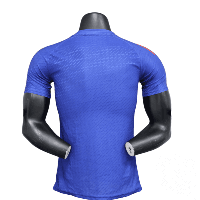 Maillot de foot Japon “Édition Samouraï” 2024/25 – Bleu Graphique Maillot de foot Japon “Édition Samouraï” 2024/25 – Bleu Graphique | Football Jersey Japon “Édition Samouraï” 2024/25 – Blue Graphique