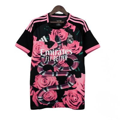 Maillot de foot du Real de Madrid “Rose & Serpent” 2024/25 Maillot de foot du Real de Madrid “Rose & Serpent” 2024/25 | Football Jersey Du Real De Madrid “Pink & Serpent” 2024/25